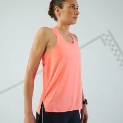 HARDLOOPTOP VOOR DAMES KIPRUN LICHTE EN ADEMENDEND LIGHT -Puur Mode hardlooptop voor dames light koraalrood 5