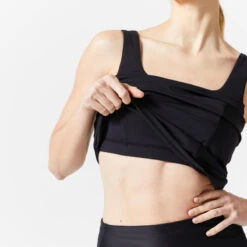 Sporttop Met Ingewerkte Beha Zwart -Puur Mode sporttop met ingewerkte beha zwart 2