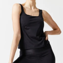 Sporttop Met Ingewerkte Beha Zwart -Puur Mode sporttop met ingewerkte beha zwart 4