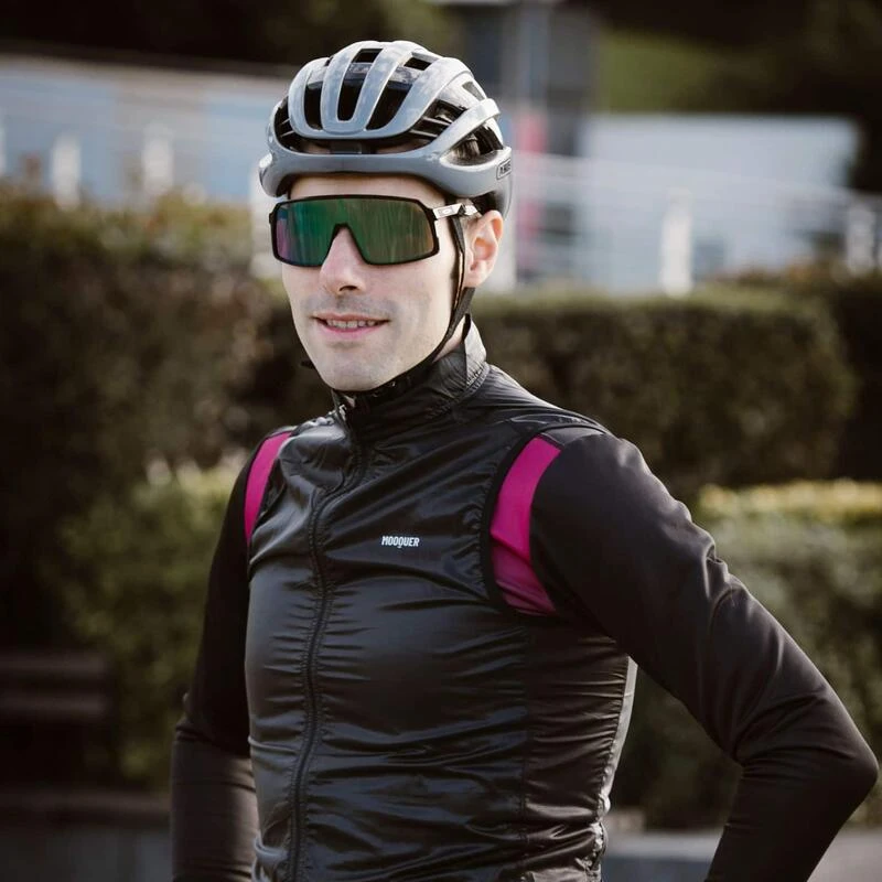 Superlicht Team Factory Regenjack En Vest Voor Fietsen En Hardlopen 4 Superlicht Team Factory Regenjack En Vest Voor Fietsen En Hardlopen - Afbeelding 4