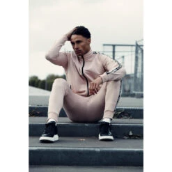 Trainingspak Kids/Volwassenen Zalm Roze Slimfit Polyester -Puur Mode trainingspak kidsvolwassenen zalm roze slimfit polyester 2