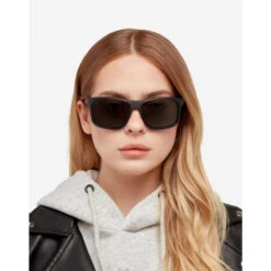 HAWKERS Zonnebrillen Voor Mannen En Vrouwen BLACK DARK POLARIZED - COMANECI -Puur Mode zonnebrillen voor mannen en vrouwen black dark polarized comaneci 3