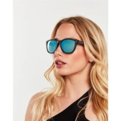 HAWKERS Zonnebrillen Voor Mannen En Vrouwen ONE CARBON Spotted Blue Chrome -Puur Mode zonnebrillen voor mannen en vrouwen one carbon spotted blue chrome 4