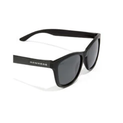 HAWKERS Zonnebrillen Voor Mannen En Vrouwen POLARIZED ONE CARBON Dark -Puur Mode zonnebrillen voor mannen en vrouwen polarized one carbon dark 4